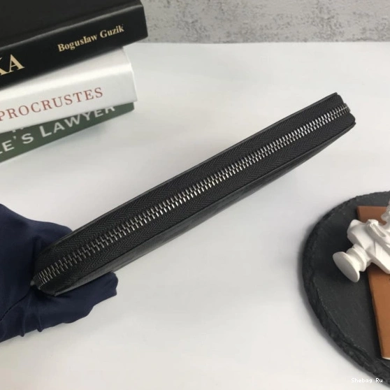 VERTICAL VUITTON LOUIS ZIPPY WALLET 0718